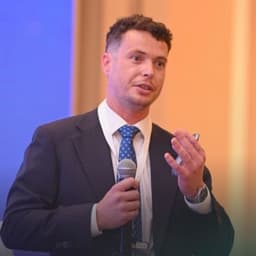 Foto di SPENCER BELMONT